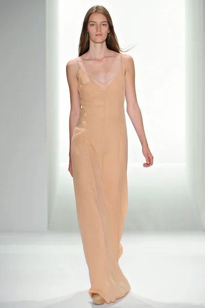 Look 31